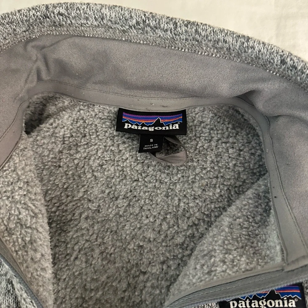 Patagonia Women's Half-Zip Better Sweater Fleece - Picture 3 of 3